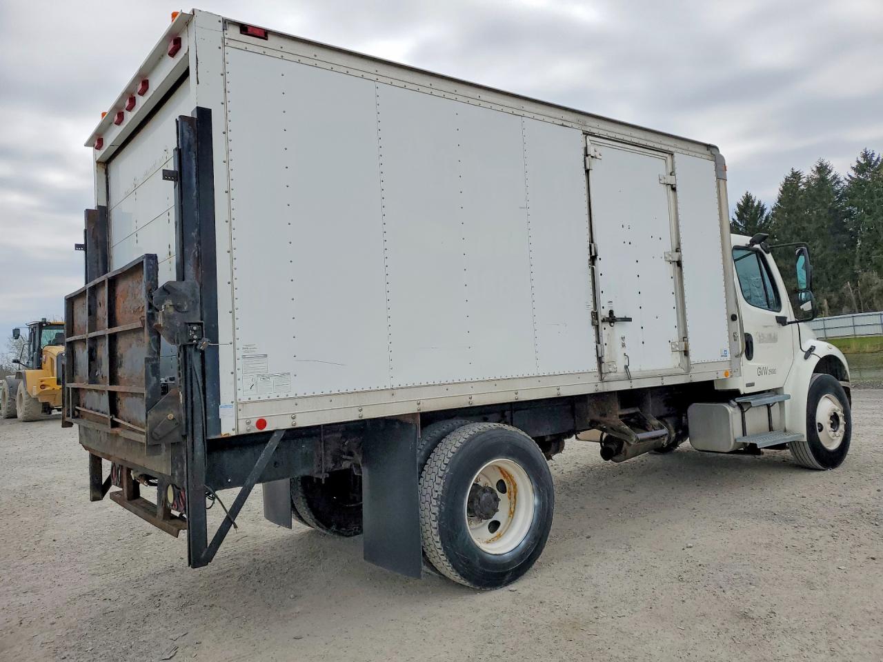 2004 FREIGHTLINER All other VIN 1FVACWAKX4HM84012 photo 3