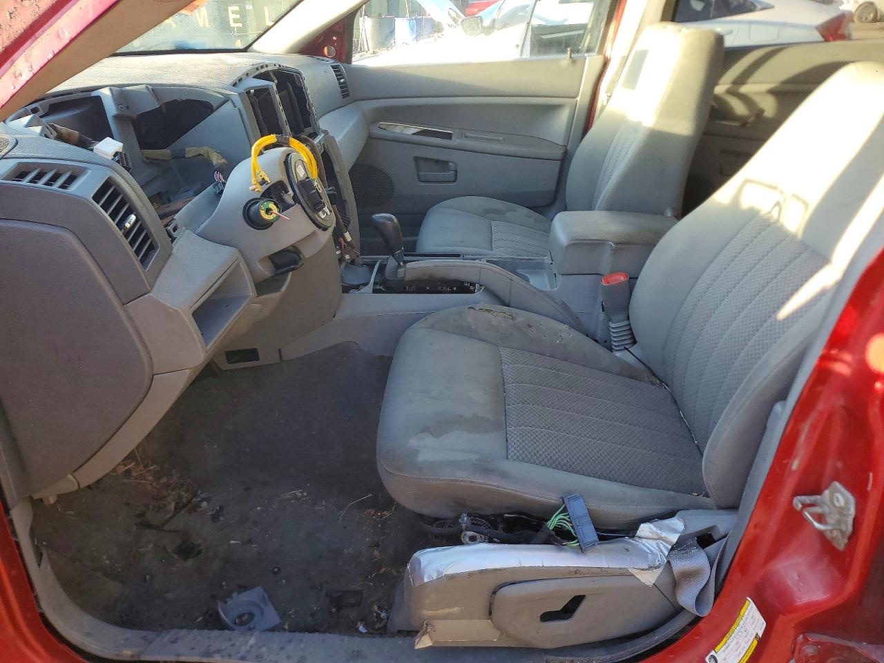 2005 Jeep Grand cher VIN 1J4GR48K85C541489 photo 7