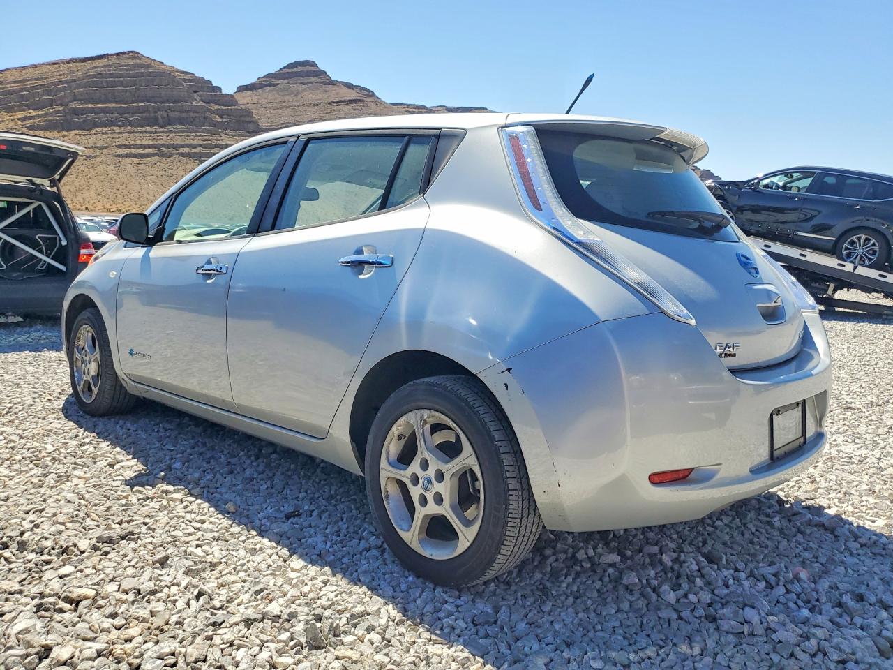2012 Nissan Leaf VIN JN1AZ0CP0CT022685 photo 2