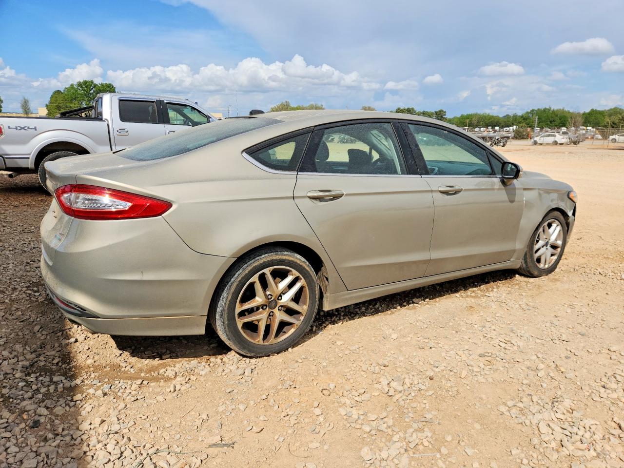 2015 FORD Fusion VIN 3FA6P0H70FR282534 photo 3