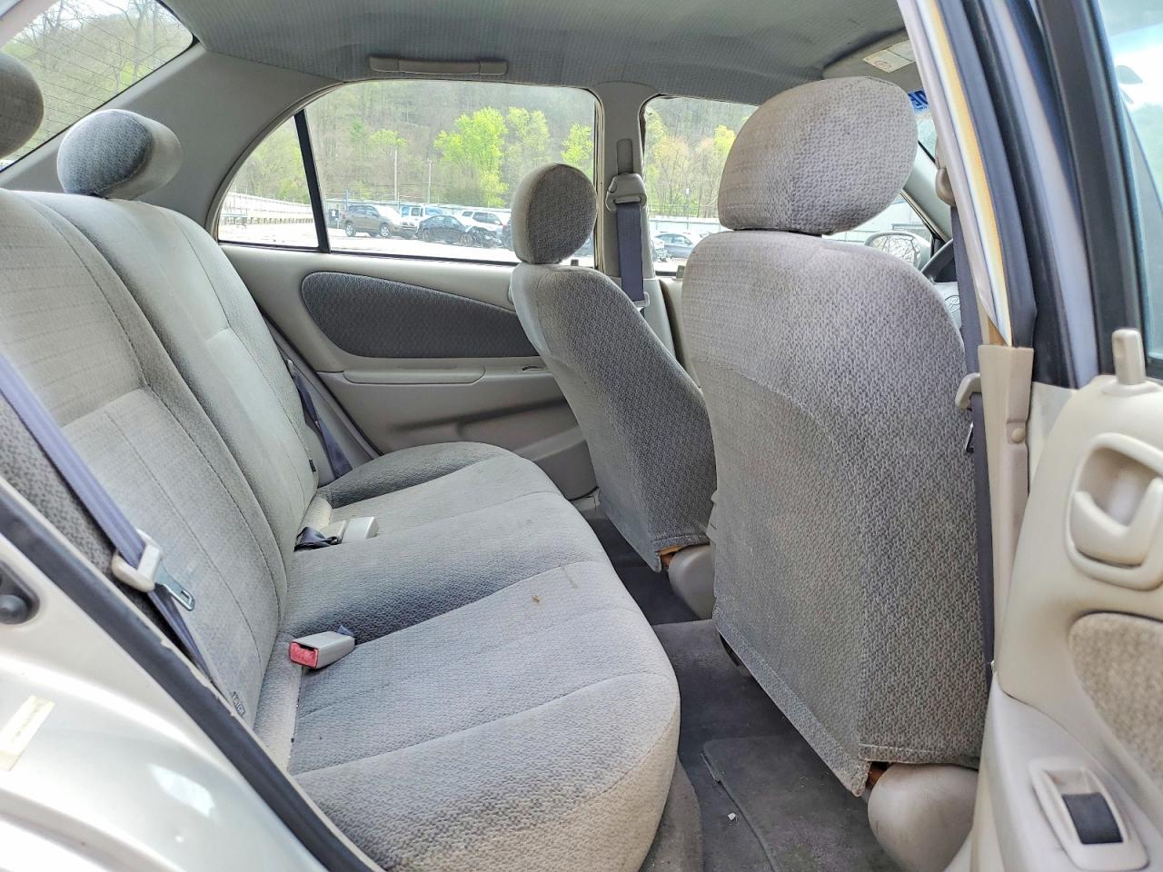 2002 Toyota Corolla VIN 2T1BR12E42C576213 photo 10