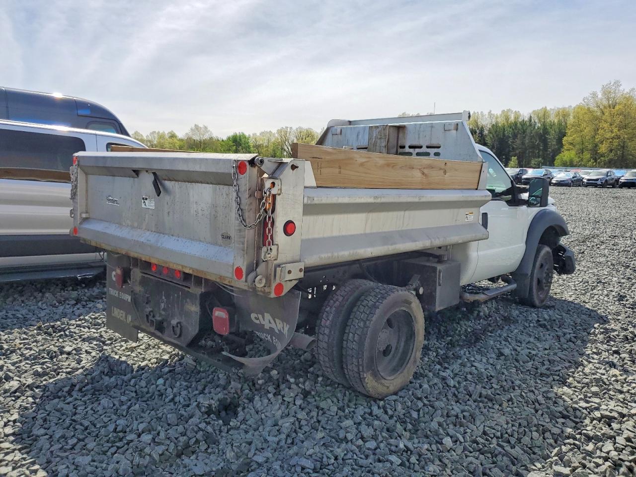 2015 Ford F450 VIN 1FDUF4HY5FED09472 photo 4