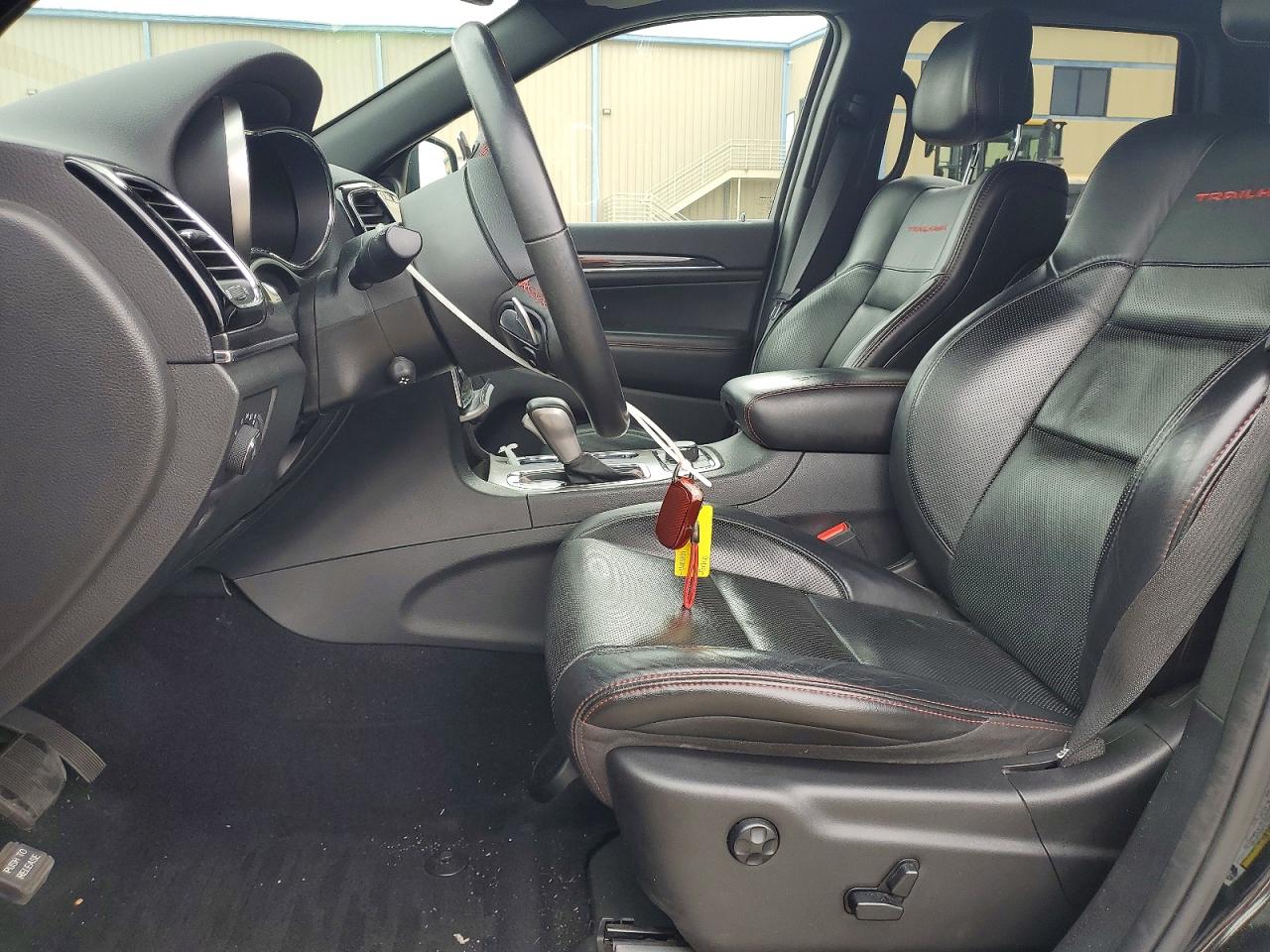 2019 Jeep Cherokee VIN 1C4RJFLG5KC804229 photo 7