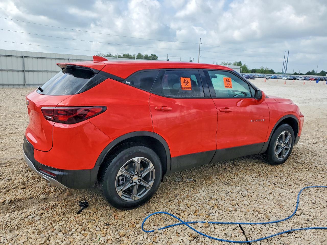 2026 Chevrolet Blazer VIN 3GNKBCR4XTS144749 photo 3
