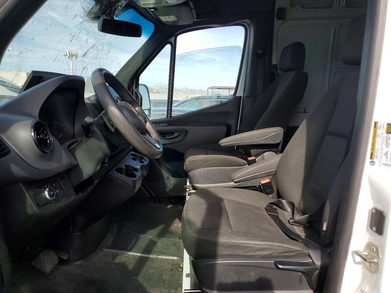 2023 Mercedes-Benz Sprinter VIN W1Y40CHYXPT142454 photo 7