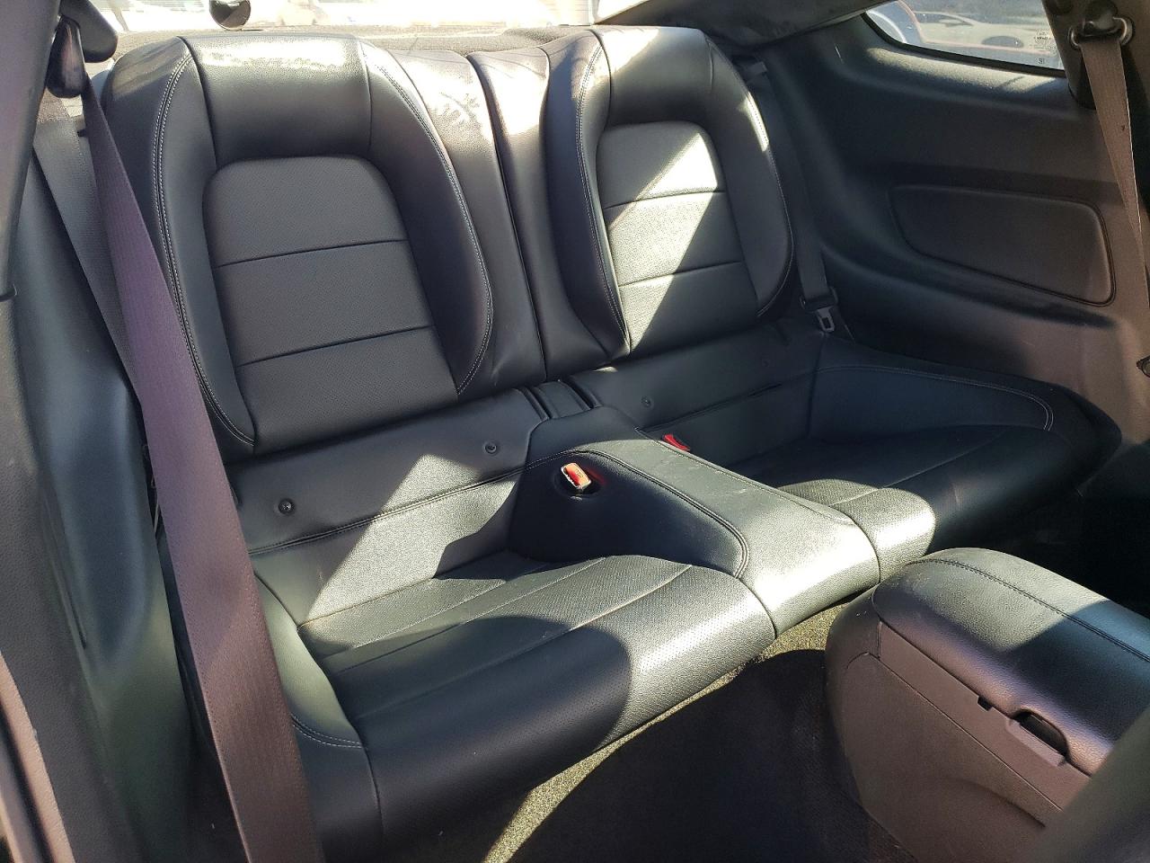 2015 Ford Mustang VIN 1FA6P8CF0F5344708 photo 10