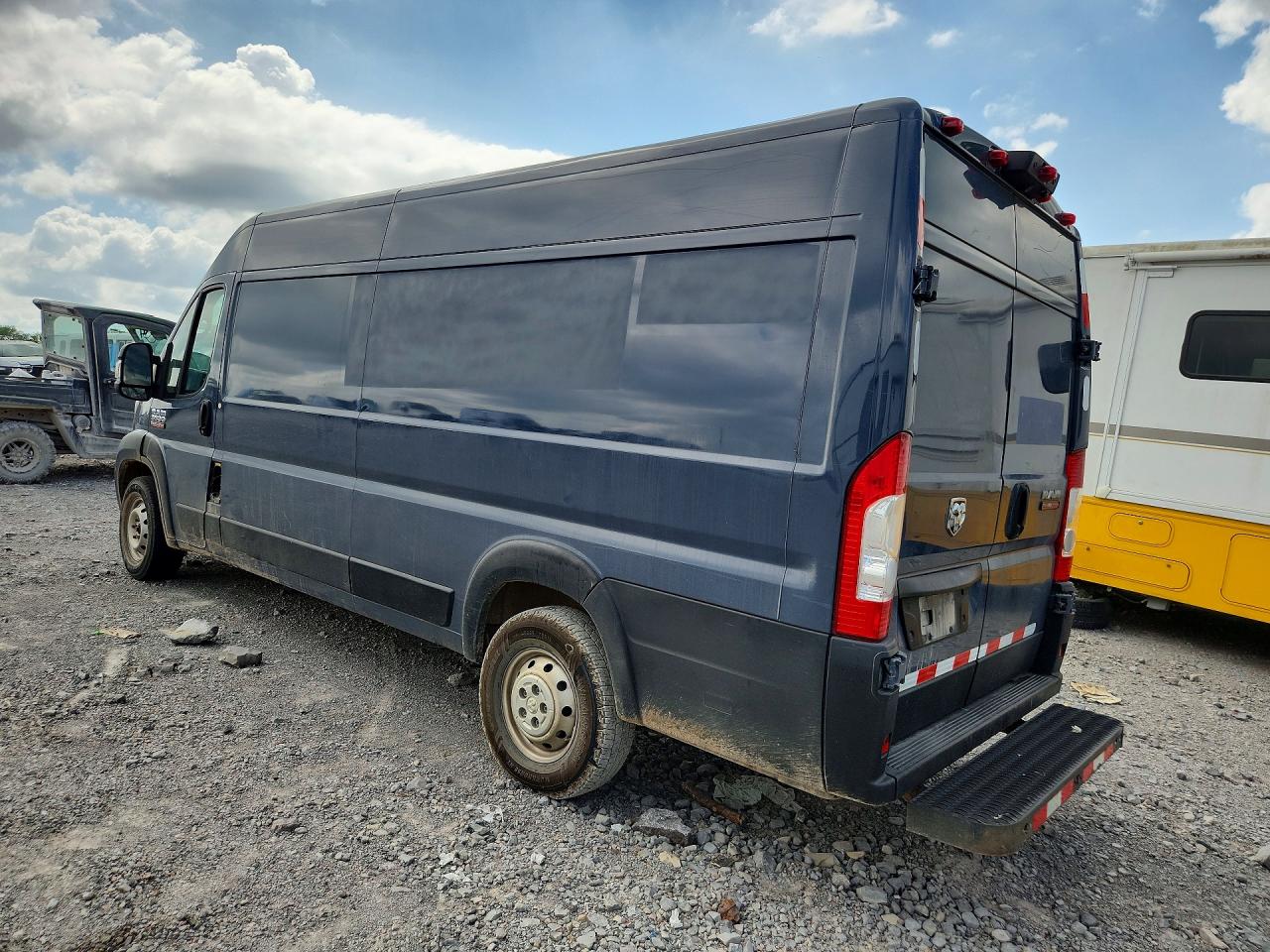 2020 Ram Promaster VIN 3C6URVJG0LE145199 photo 2