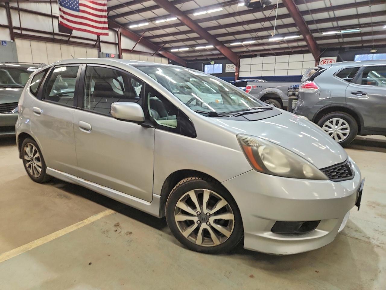 2012 Honda Fit VIN JHMGE8H50CC001486 photo 4