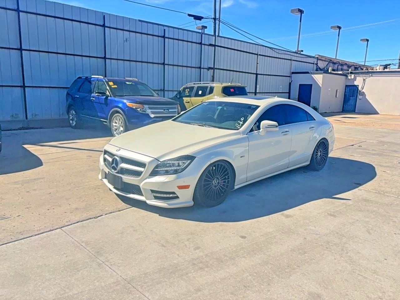 2012 Mercedes-Benz Cls-class VIN WDDLJ7DB6CA011054 photo 2