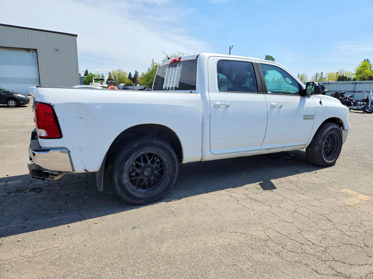 2016 Ram 1500 VIN 1C6RR7LM6GS304296 photo 3