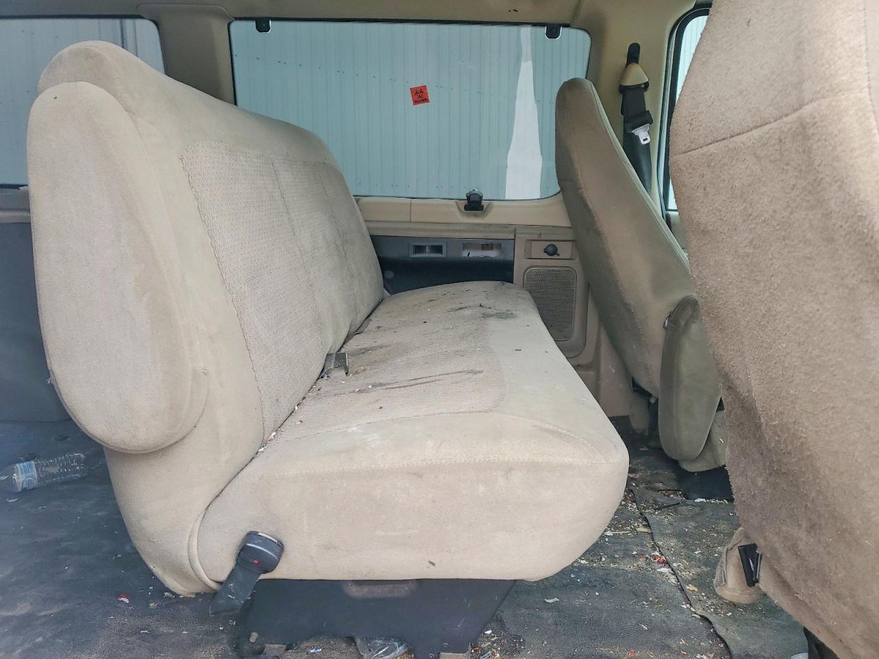 2006 Ford Econoline VIN 1FBNE31S26HA13744 photo 11