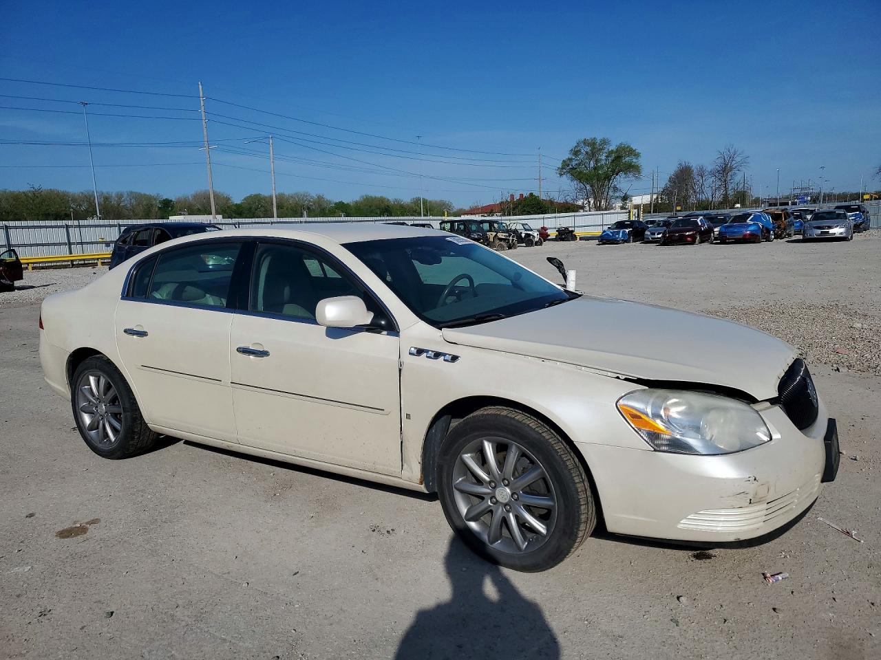 2008 Buick Lucerne VIN 1G4HD57298U180543 photo 4