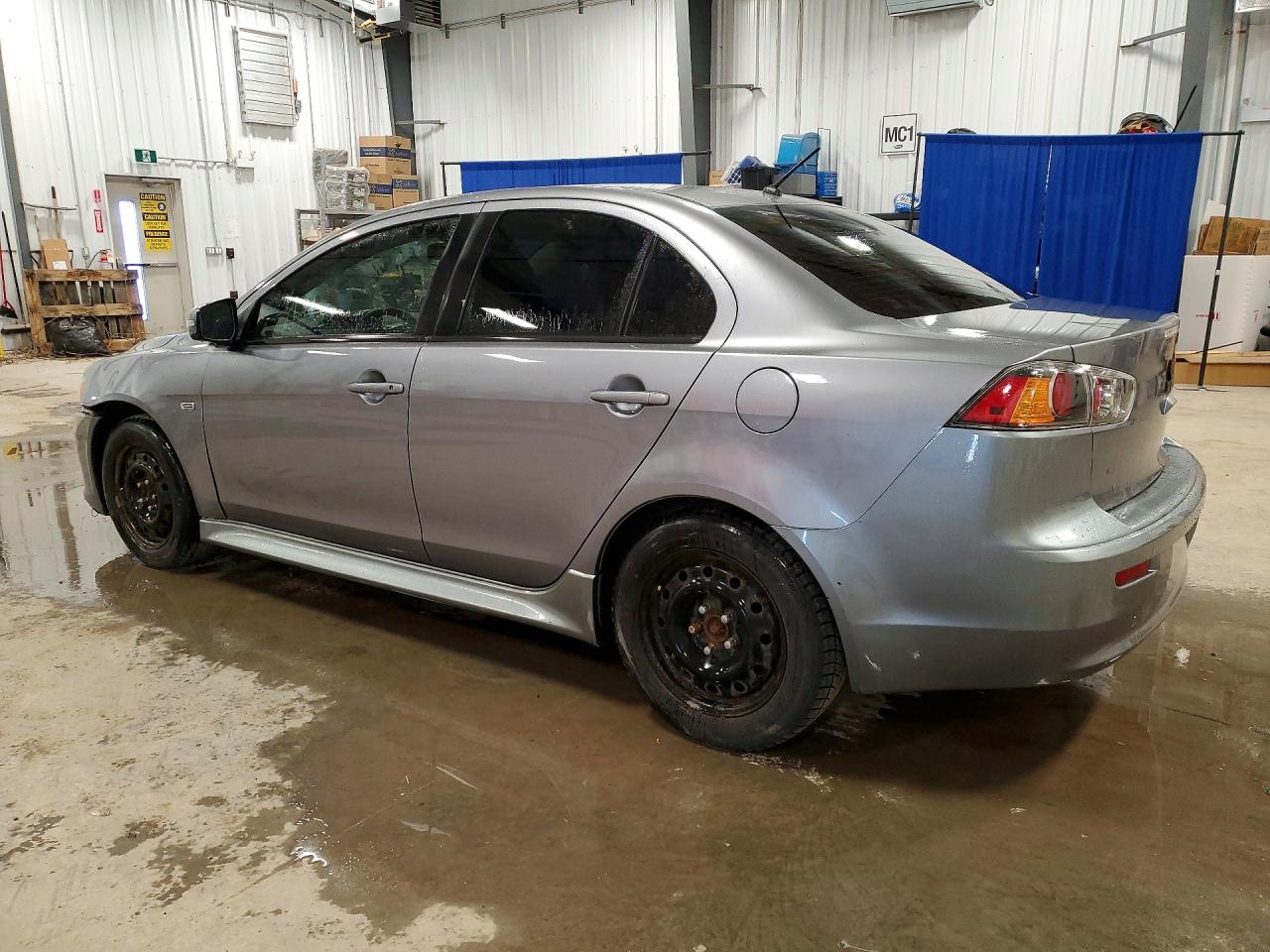 2017 Mitsubishi Lancer VIN JA32V2FW5HU601795 photo 2