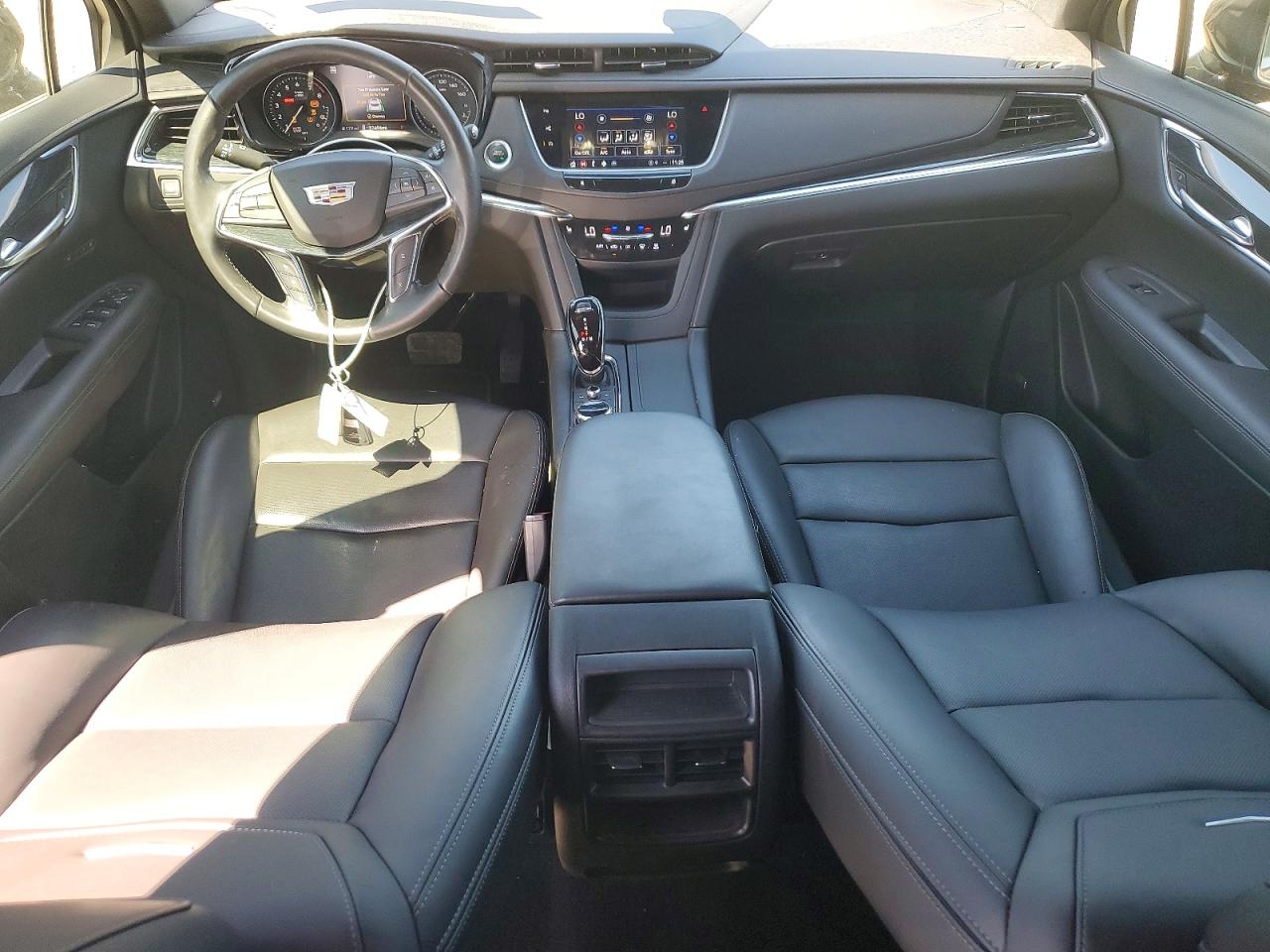 2022 Cadillac Xt5 VIN 1GYKNDRS3NZ103173 photo 8