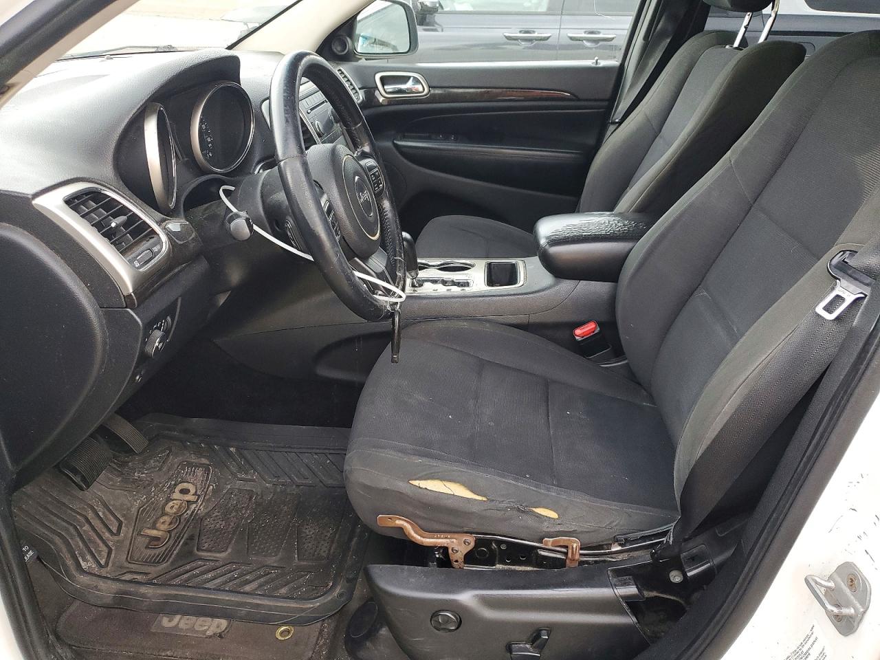 2011 JEEP Cherokee VIN 1J4RR4GG5BC614951 photo 7