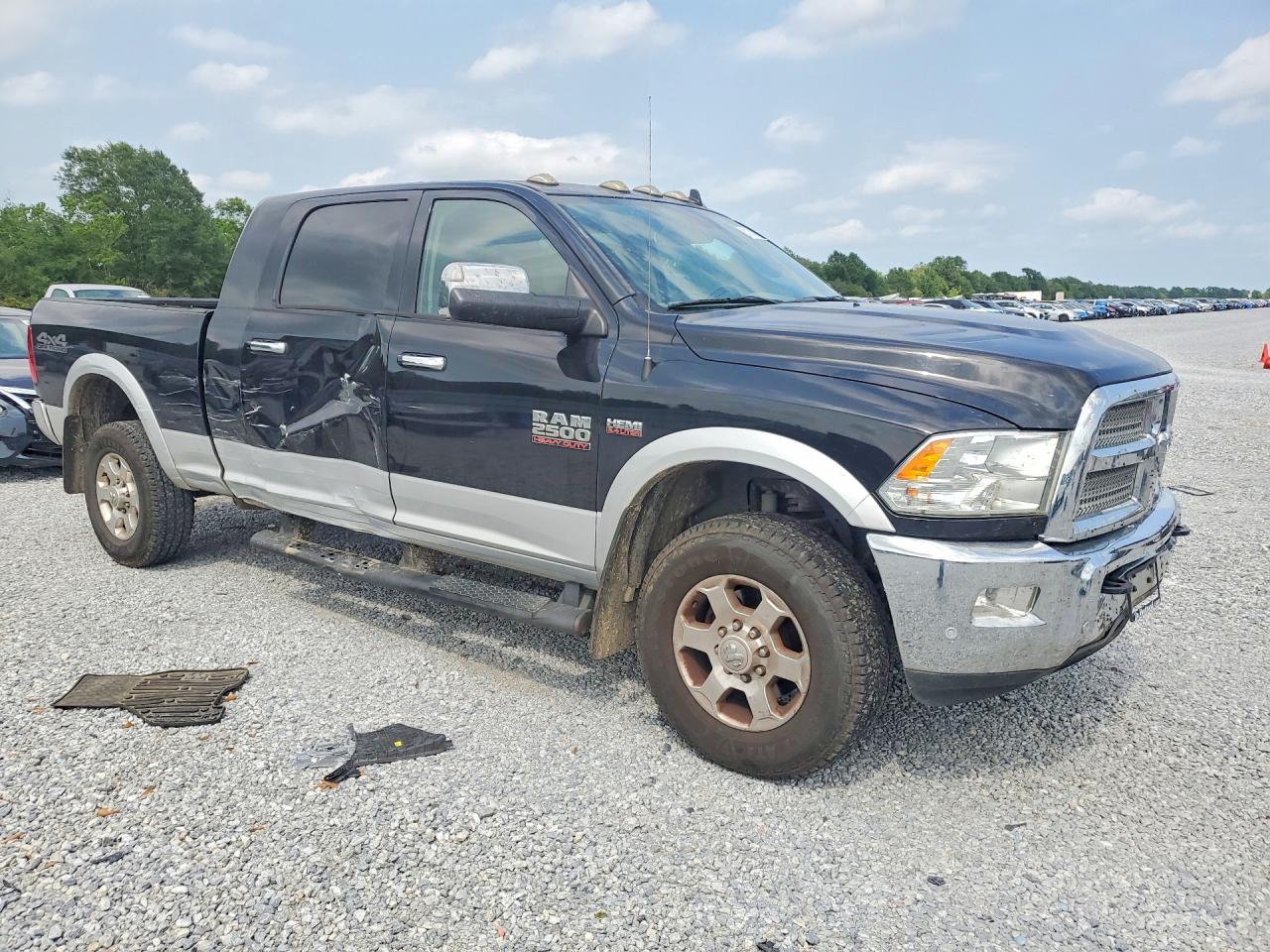 2018 Ram 2500 VIN 3C6UR5MJ1JG121213 photo 4