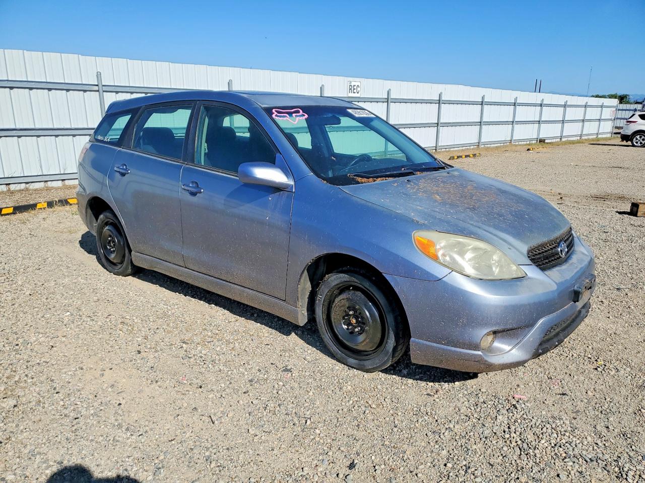 2006 Toyota Matrix VIN 2T1KR32E46C572132 photo 4