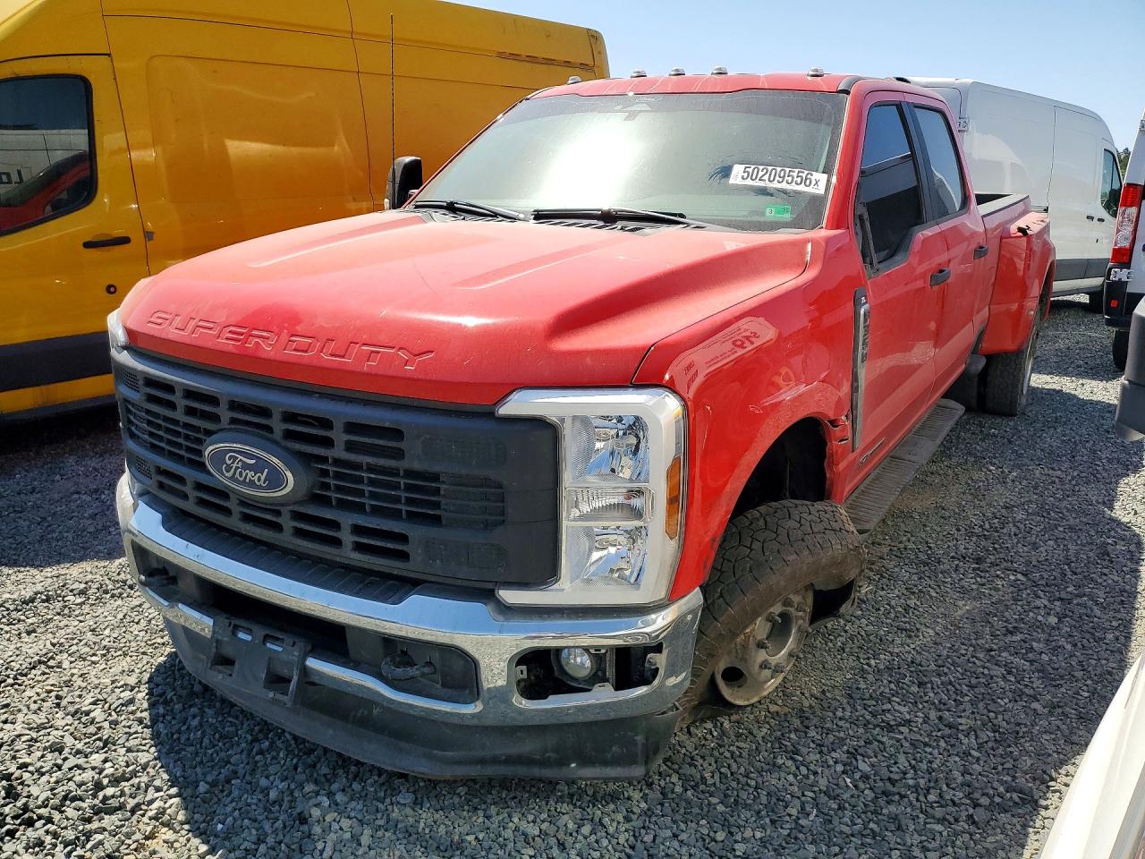 2024 Ford F350 supe VIN 1FT8W3DT6REC25983 photo 1