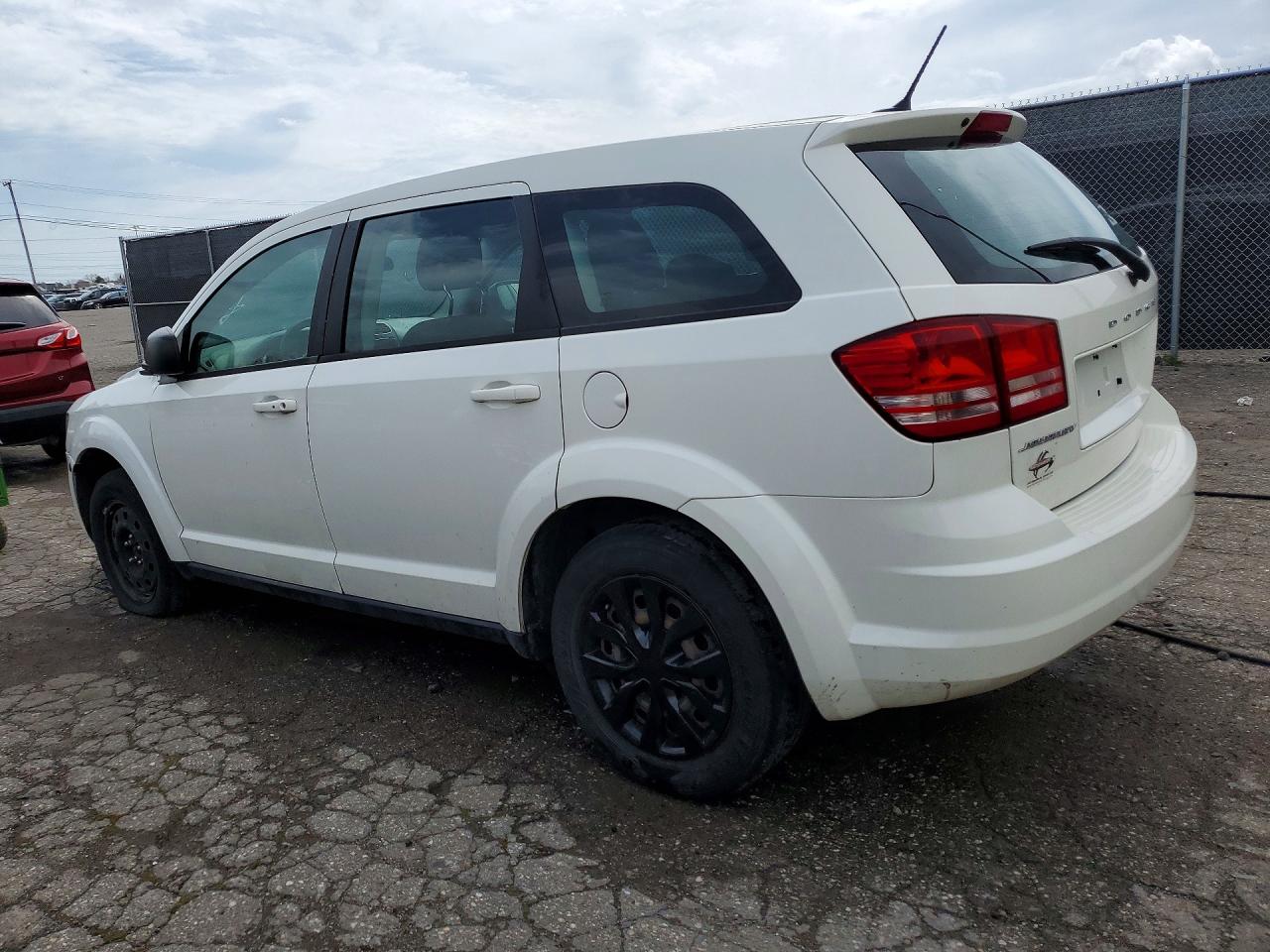 2017 Dodge Journey VIN 3C4PDCAB1HT550858 photo 2