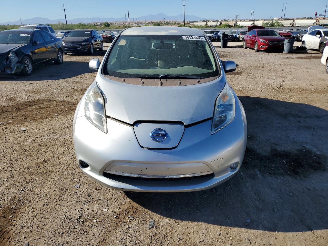 2011 Nissan Leaf VIN JN1AZ0CP6BT000298 photo 5