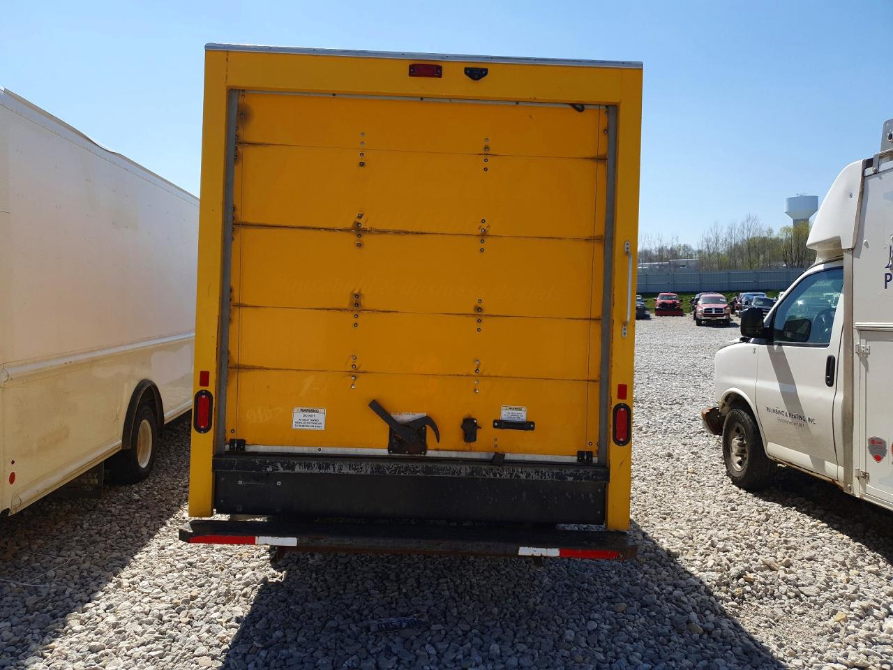 2022 GMC Savana VIN 1GD07RFP3N1162335 photo 6