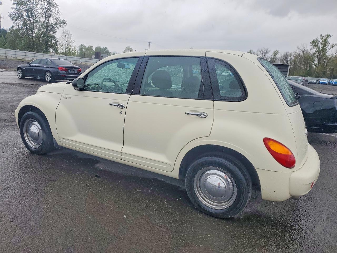 2005 Chrysler Pt cruiser VIN 3C4FY48B95T593822 photo 2