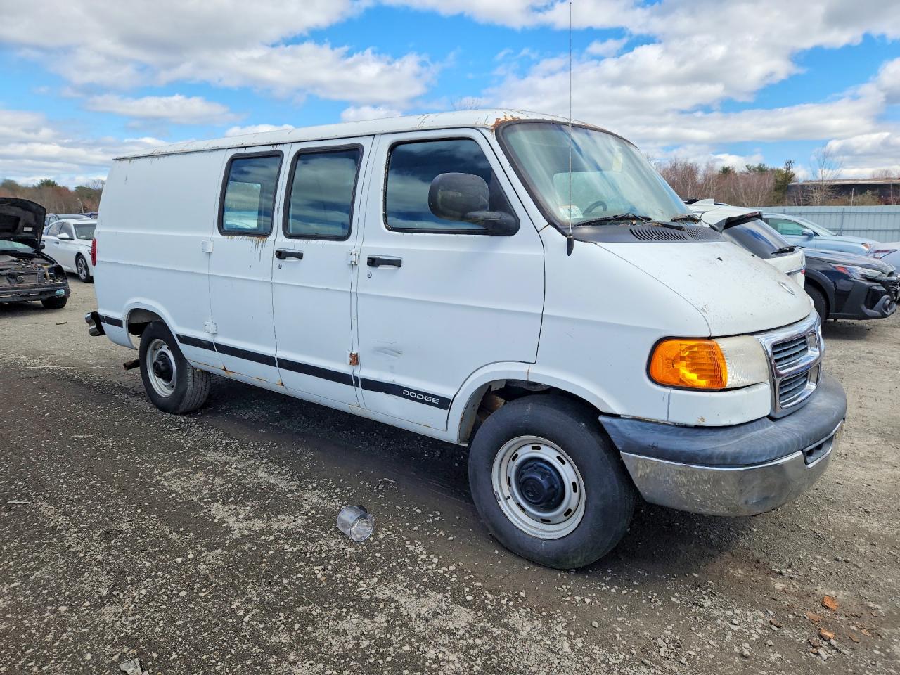 2002 Dodge B series VIN 2B7JB21Y92K121772 photo 4