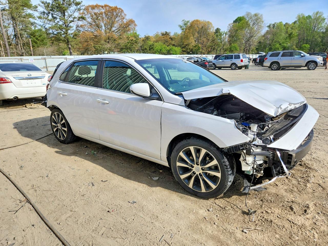 2018 Hyundai Elantra VIN KMHH35LEXJU046729 photo 4