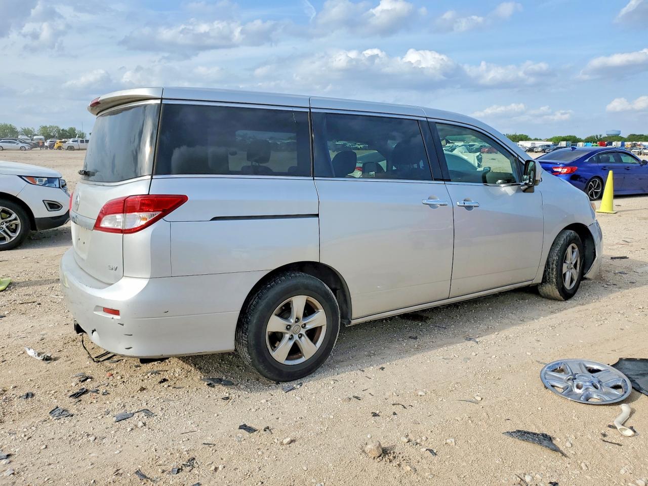 2015 Nissan Quest VIN JN8AE2KP8F9129236 photo 3