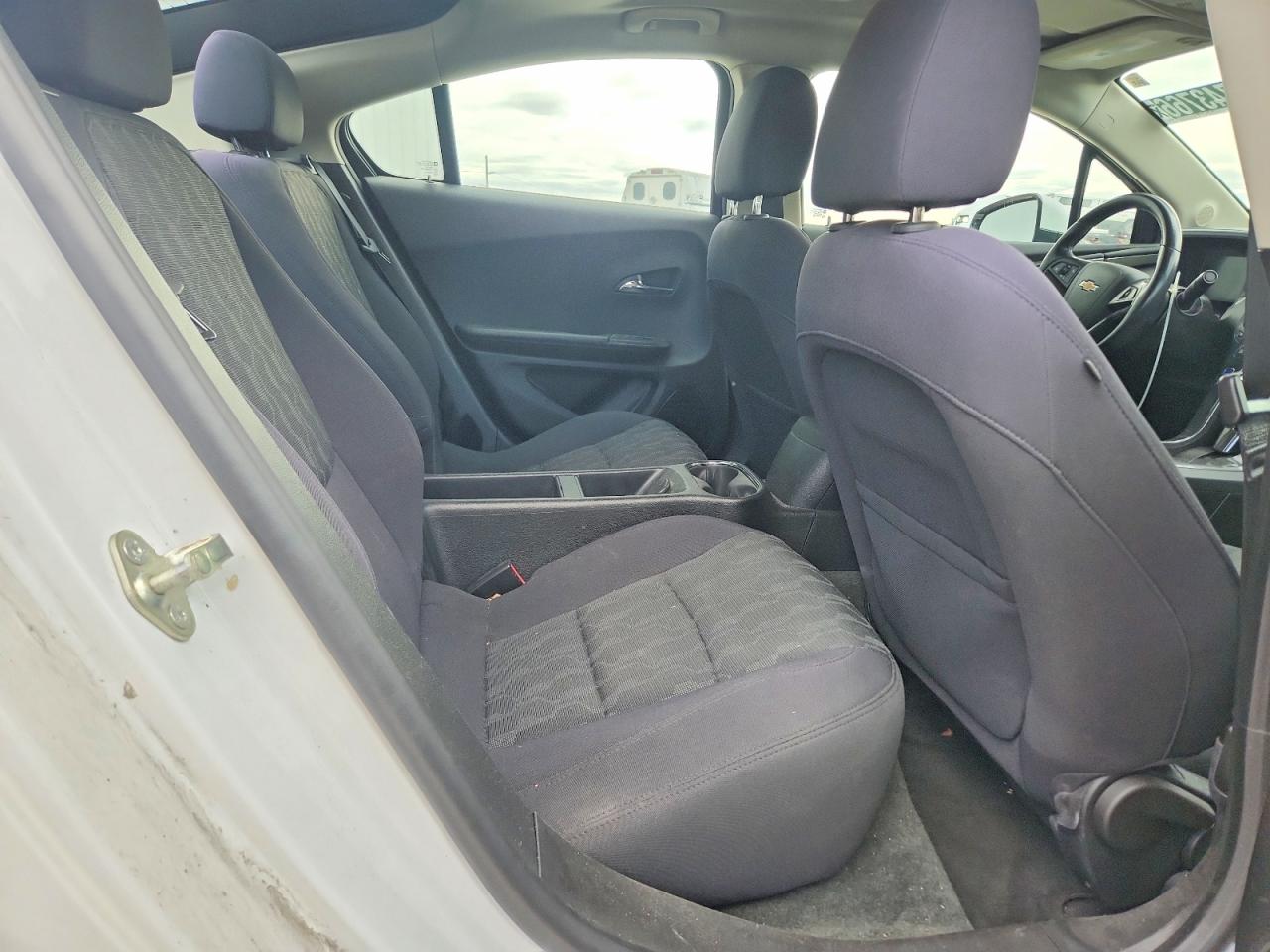 2014 CHEV Volt VIN 1G1RE6E44EU137748 photo 10