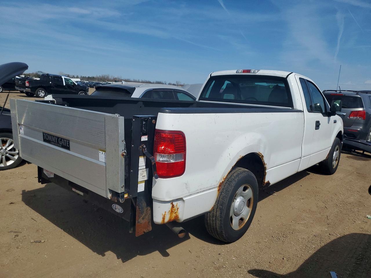 2008 Ford F150 VIN 1FTRF12298KD02879 photo 3