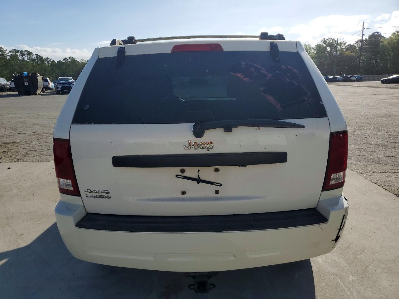 2008 Jeep Cherokee VIN 1J8GR48K28C195782 photo 6