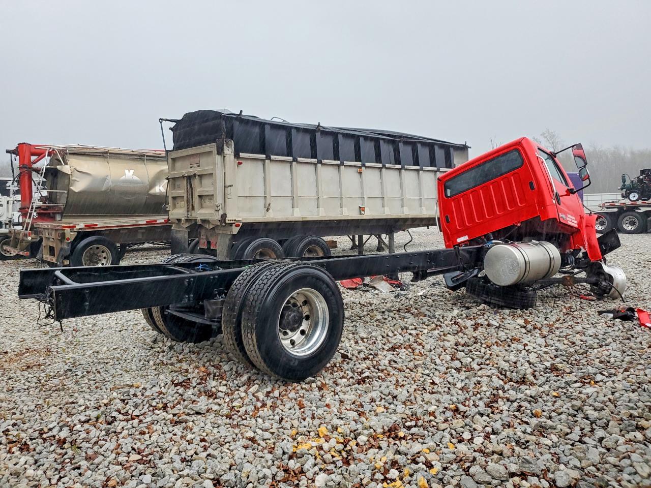 2025 FREIGHTLINER All other VIN 1FVACWFC7SHVZ7768 photo 3