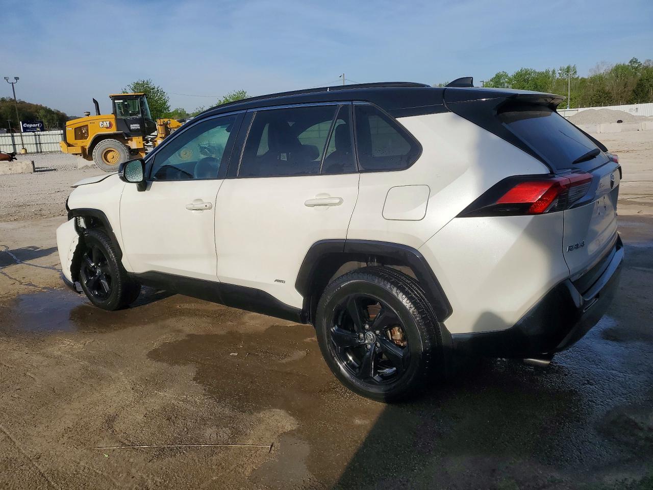 2021 Toyota Rav4 VIN 4T3E6RFV8MU026763 photo 2