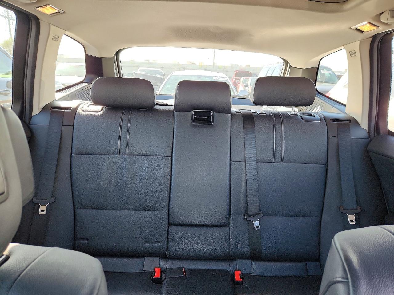 2010 BMW X3 VIN WBXPC9C48AWJ32109 photo 10