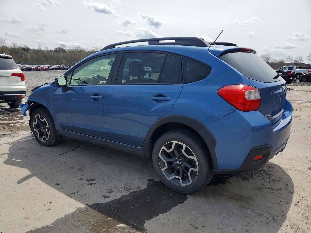 2016 Subaru Crosstrek VIN JF2GPABC4G8345312 photo 2
