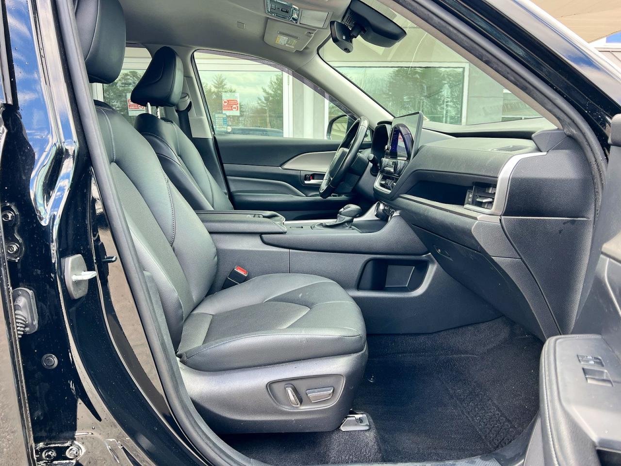 2024 TOYOTA All other VIN 5TDACAB5XRS005369 photo 5