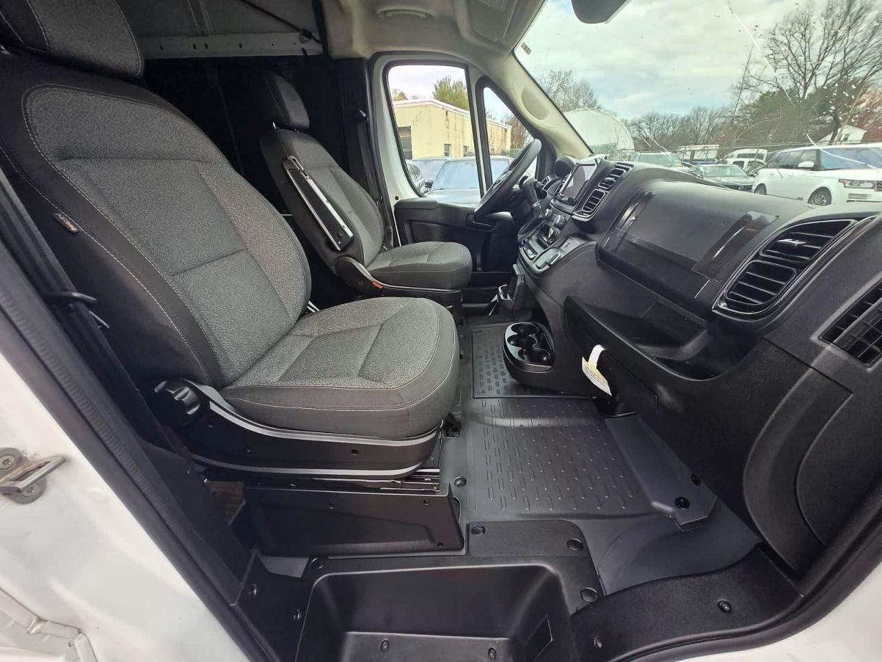 2023 Ram Promaster VIN 3C6MRVJG4PE512157 photo 5