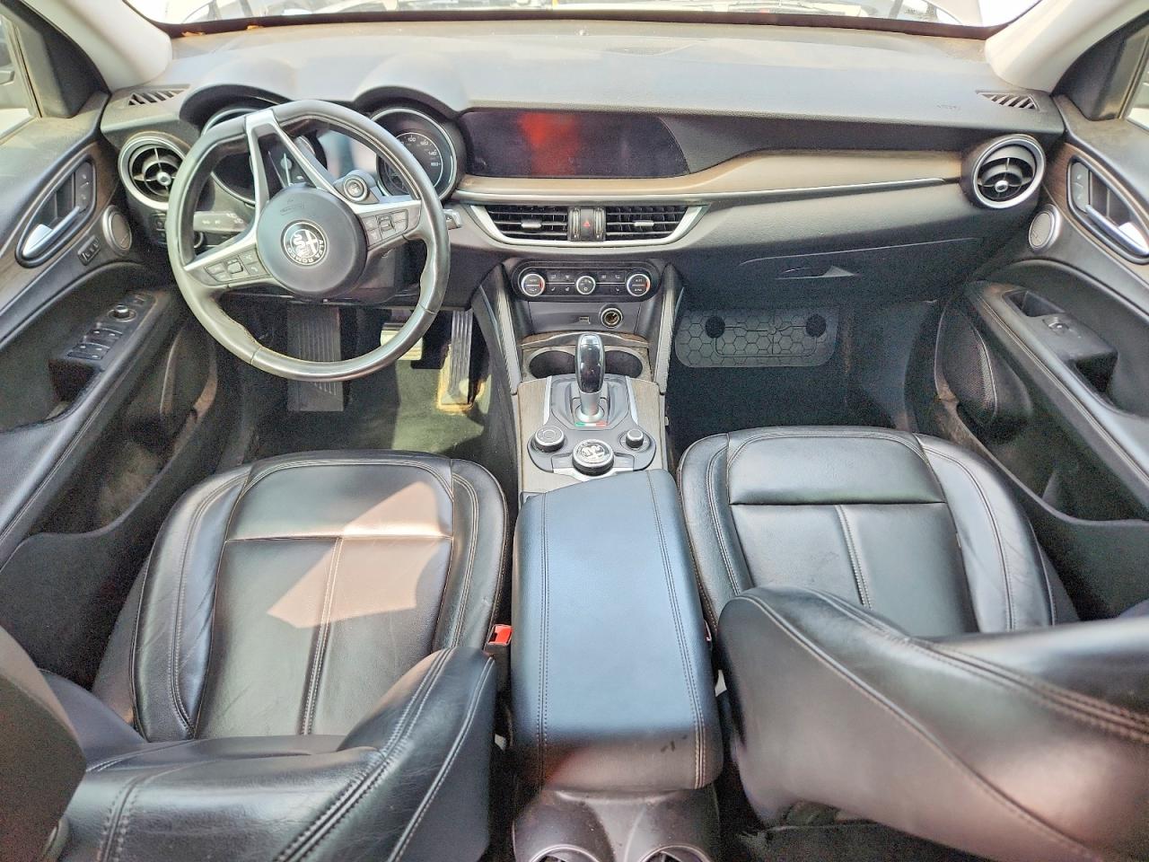 2018 Alfa Stelvio VIN ZASFAKBN6J7B60007 photo 8