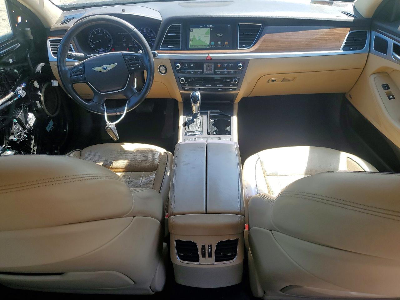 2015 Hyundai Genesis VIN KMHGN4JE7FU101194 photo 8
