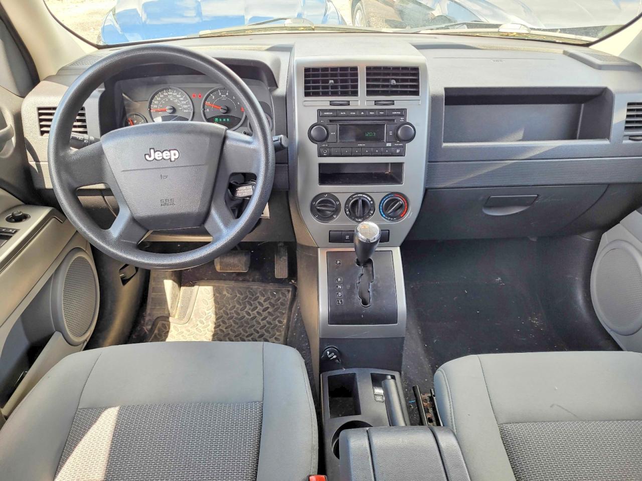 2007 JEEP Patriot VIN 1J8FF28W97D392209 photo 9