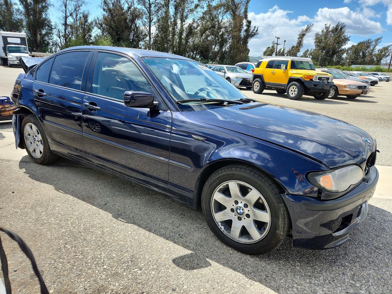 2005 BMW 3 series VIN WBAEU33465PR16817 photo 4