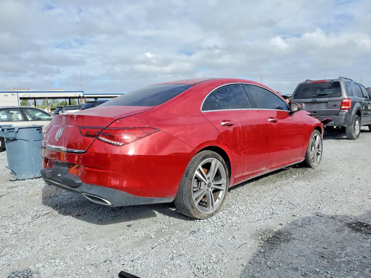 2021 Mercedes-Benz Cla-class VIN W1K5J4GB8MN218011 photo 3