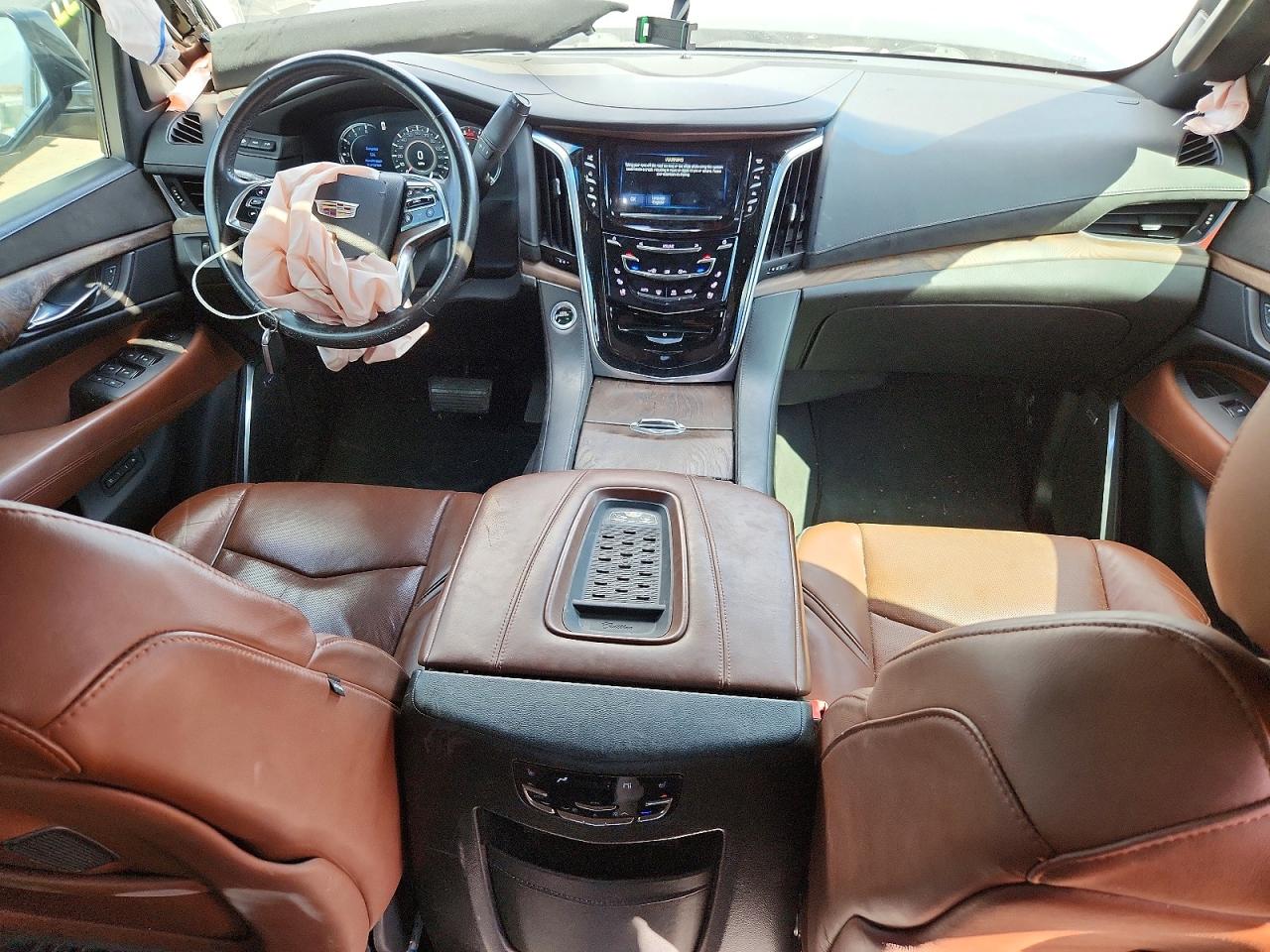 2016 Cadillac Escalade VIN 1GYS4CKJ3GR259795 photo 8