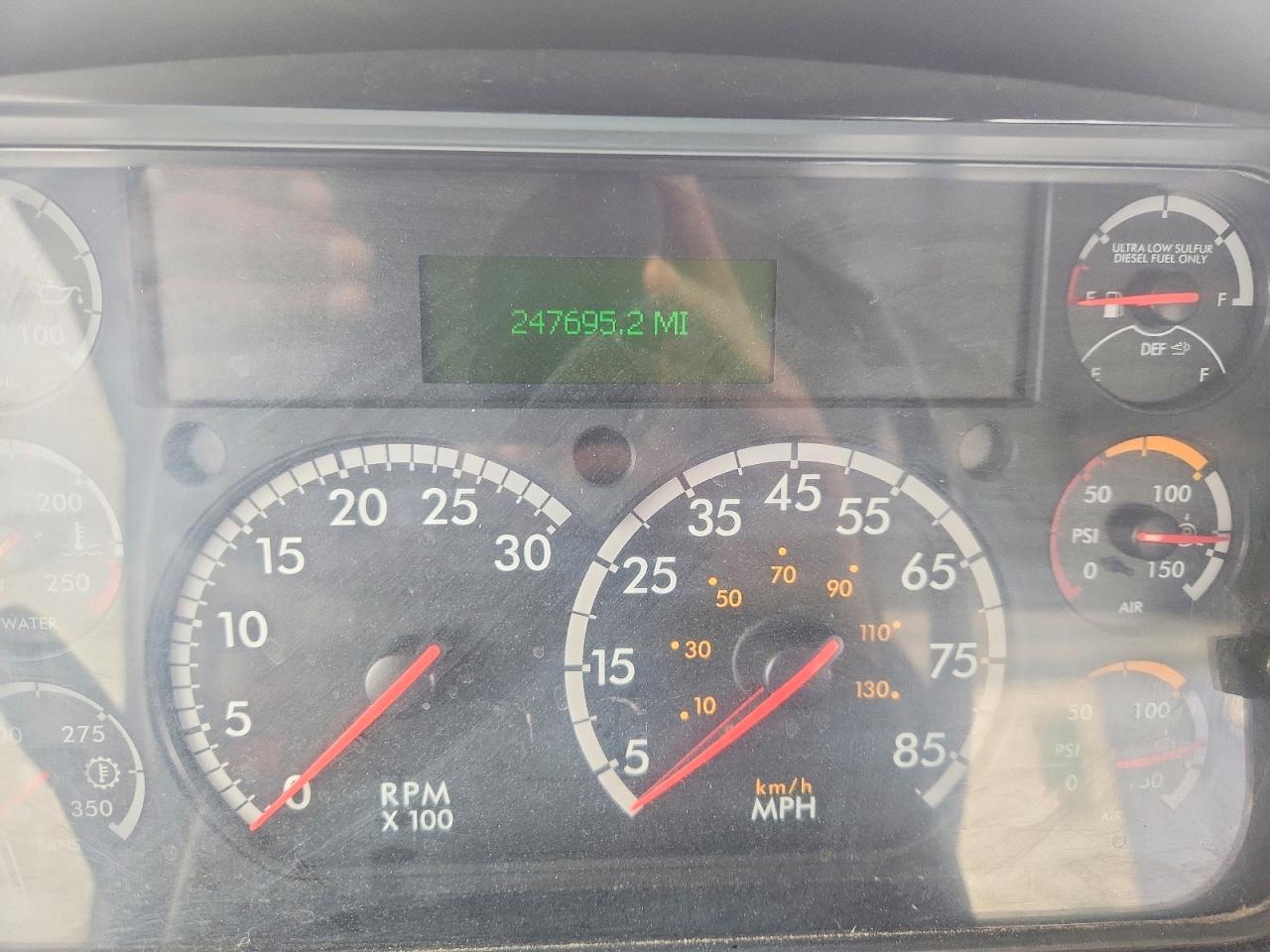 2017 FREIGHTLINER All other VIN 1FVACXCY4HHHY4645 photo 9