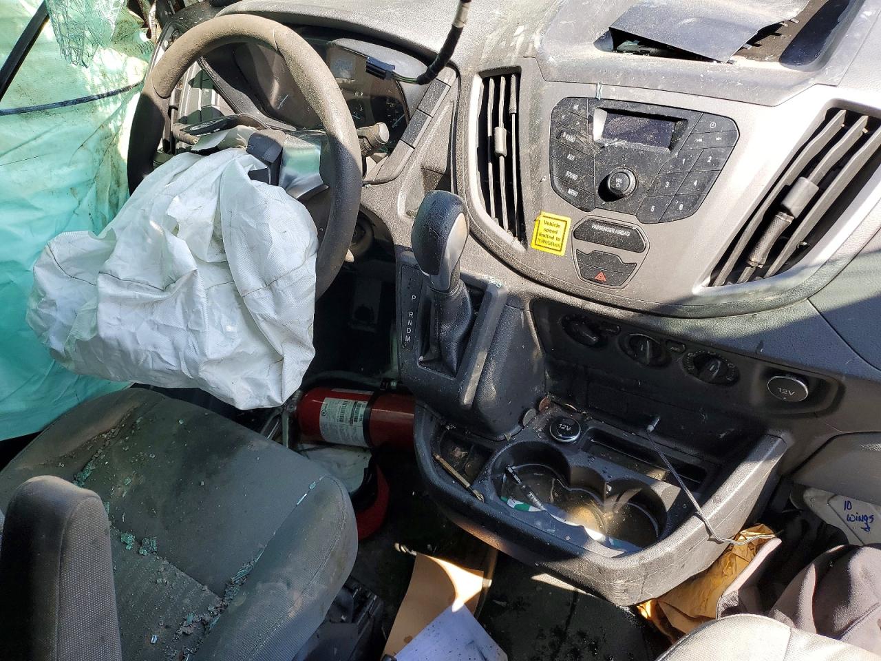 2016 Ford Transit VIN 1FTYR1YM7GKB14906 photo 8