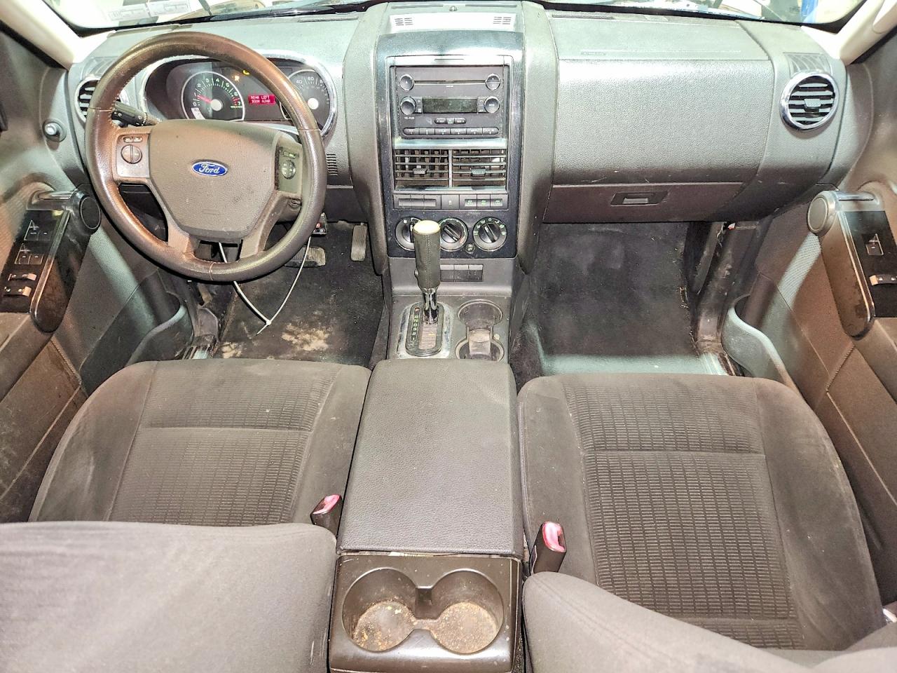 2009 Ford Explorer VIN 1FMEU73869UA42274 photo 8