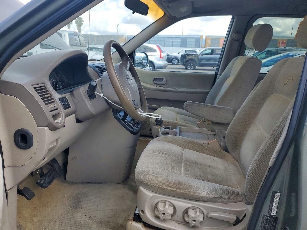 2004 Kia SEDONA VIN KNDUP131946582223 photo 7
