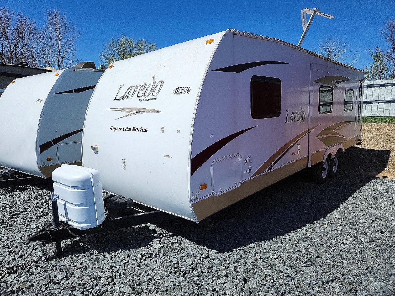 2009 KEYSTONE Laredo VIN 4YDT272209L600704 photo 2