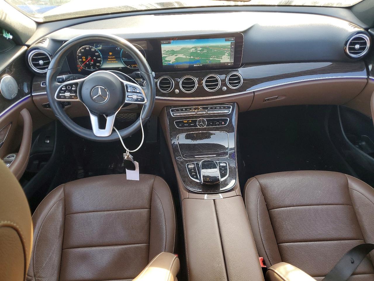 2019 Mercedes-Benz E-class VIN WDDZH6JB0KA588746 photo 8